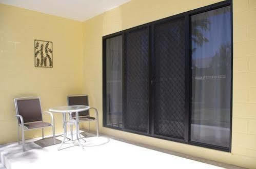 Aparthotel Sky View Units Bowen Exterior foto